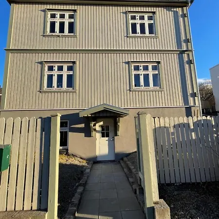 Apartamento Daltind - Modern With Free Parking *